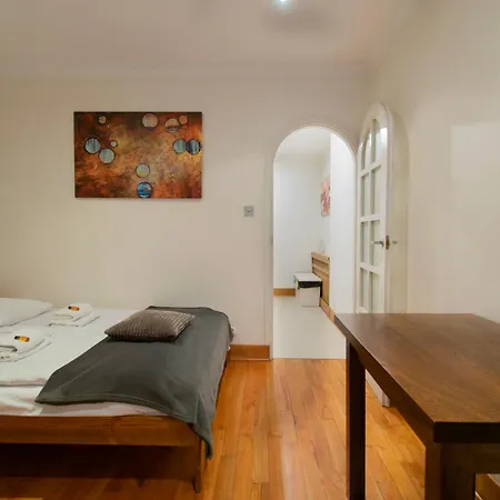 Apartamento Stylish 2 Bedroom Morsztynowska Street *