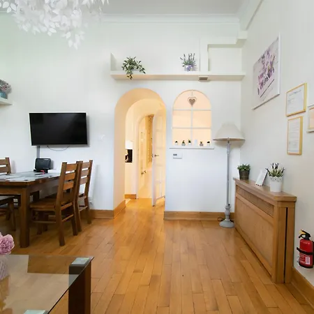 Stylish 2 Bedroom Morsztynowska Street *